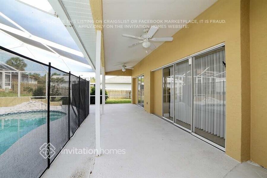 Building Photo - 10123 Briar Cir