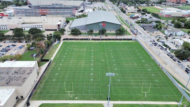 Building Photo - 3613 Rosalie St