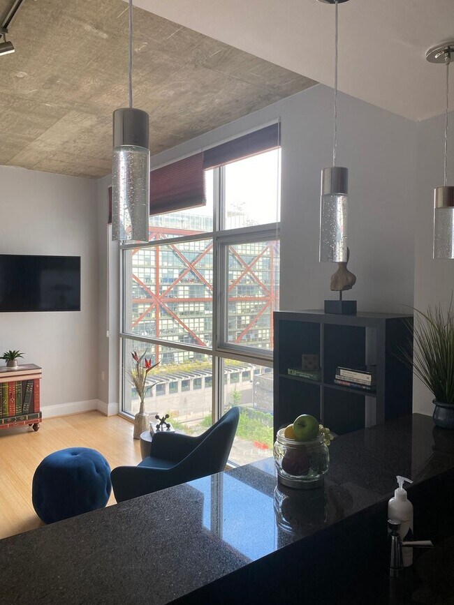 Building Photo - Charming 1BR  condo in Washington, DC