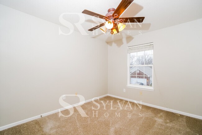 Building Photo - This stunning home is waiting for you!
