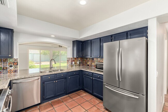 Building Photo - Inviting 4-Bedroom Home with Included Land...