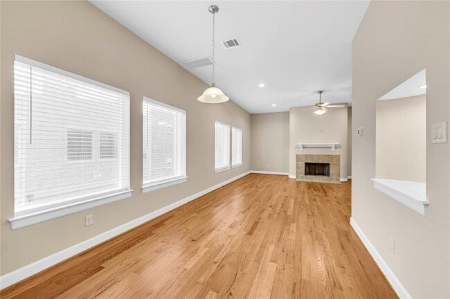 Building Photo - 8731 Bryam St