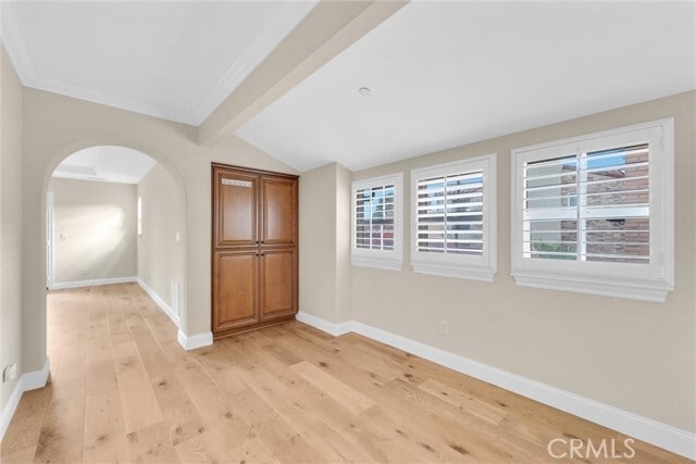 Building Photo - 31 Cezanne