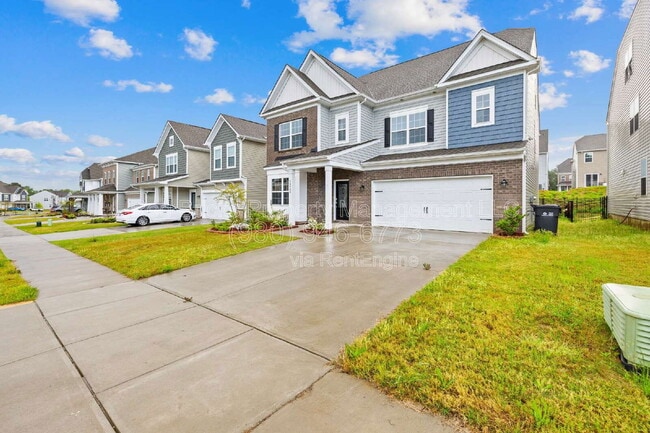 Building Photo - 14924 Nichols Hall Dr