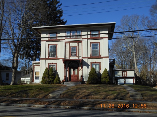 Primary Photo - 56 Broad St