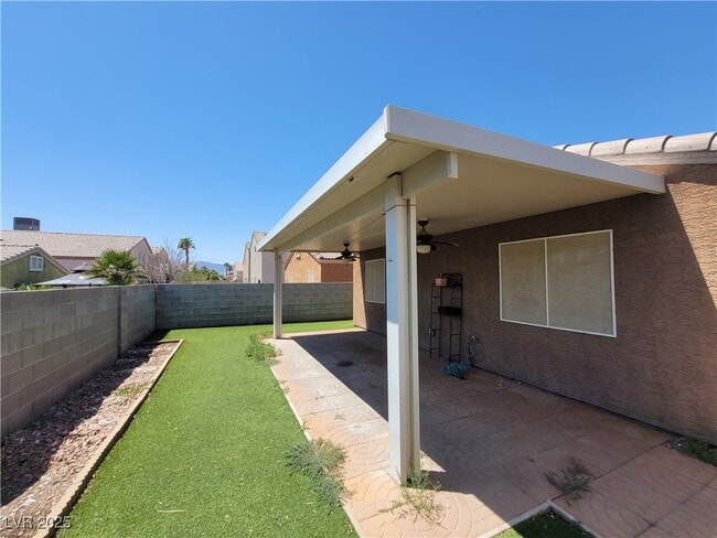 Building Photo - 5228 Mineral Lake Dr