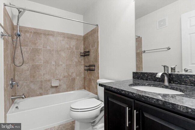 Building Photo - 3073 Rittenhouse Cir