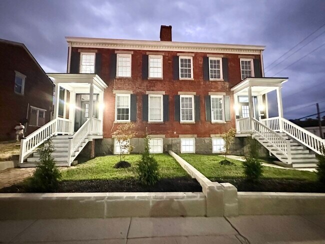 Building Photo - 31 S Jefferson St