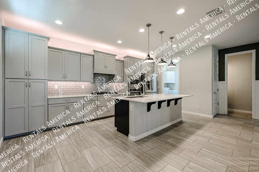 Building Photo - 7067 W Jasper Dr