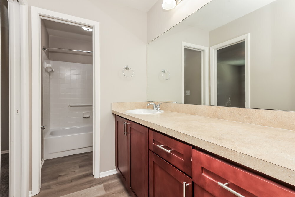 Building Photo - 5701 Longleaf Dr
