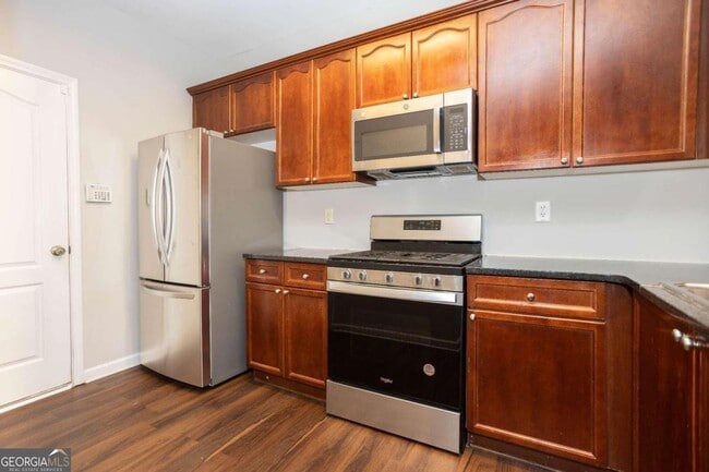 Building Photo - 5905 Oakbrook Lake Ct