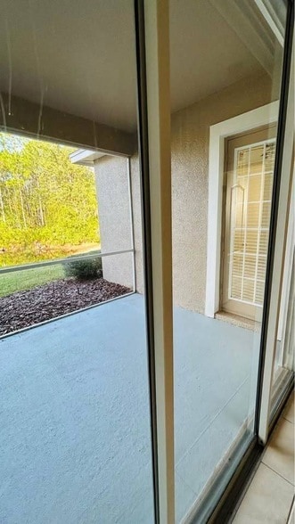 Building Photo - Heritage Point D Heritage Point Drive Unit 20002