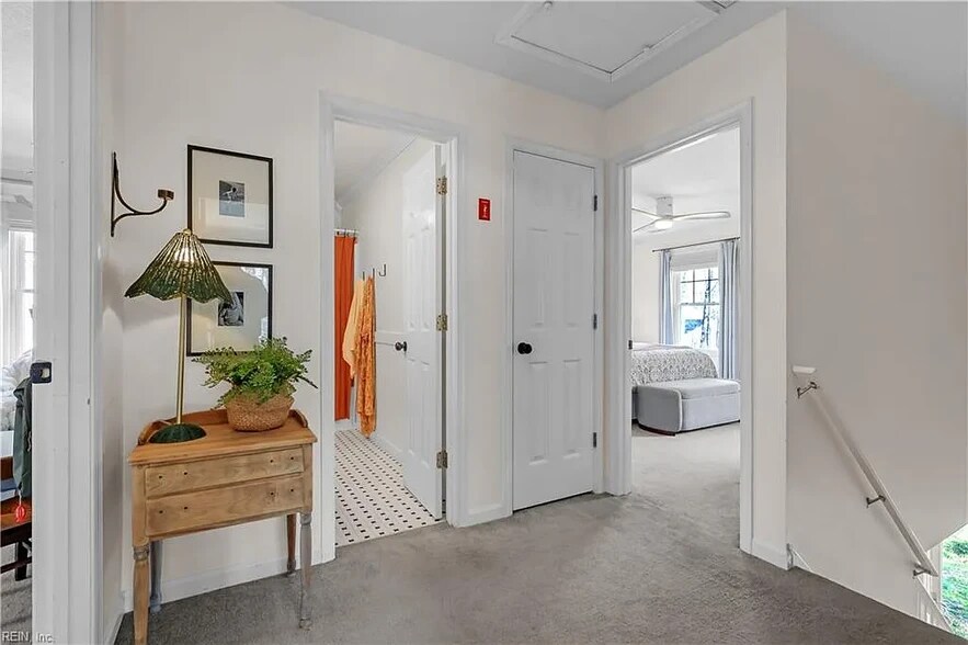 Building Photo - 4048 Bradshaw Dr