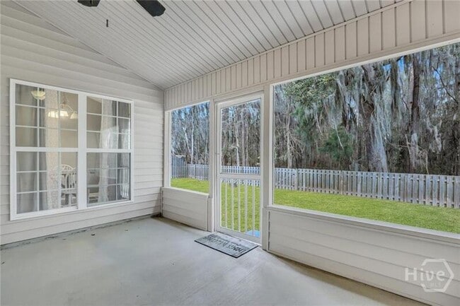 Building Photo - 1506 Bradley Blvd