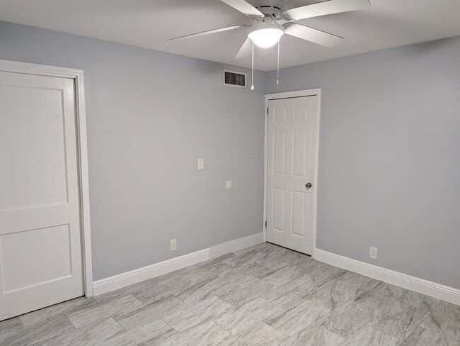 Building Photo - 2239 Polk St