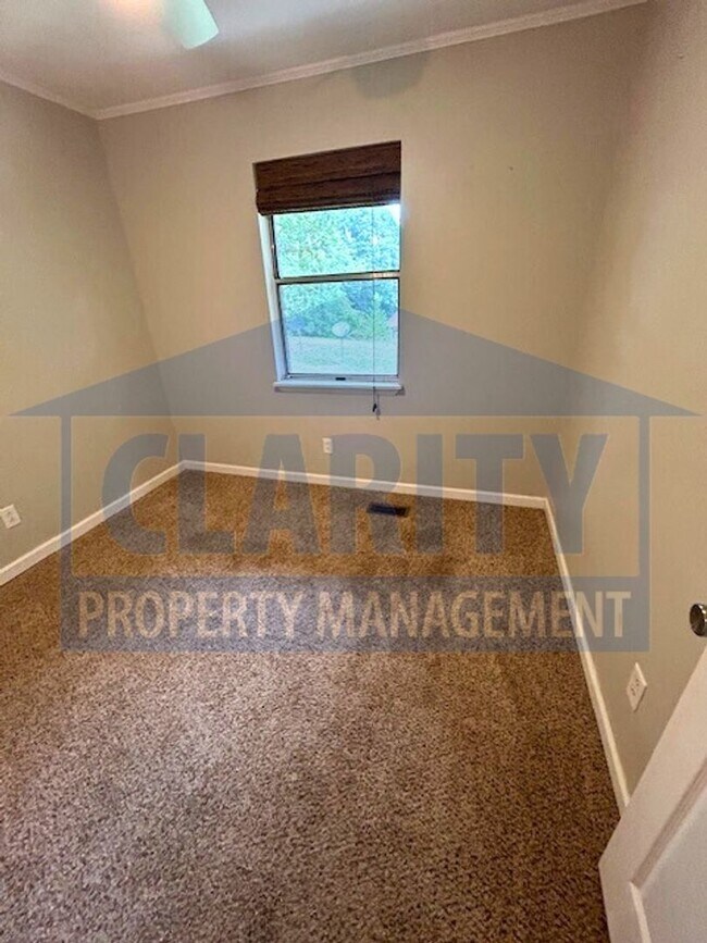 Building Photo - Remodeled three bedroom home on an acre lot!