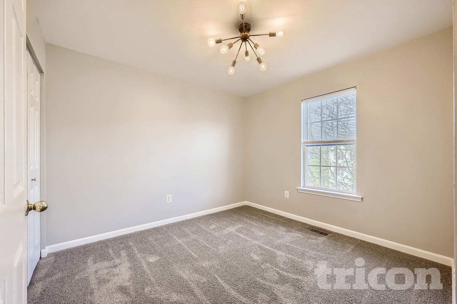 Building Photo - 4112 Brown Bark Cir