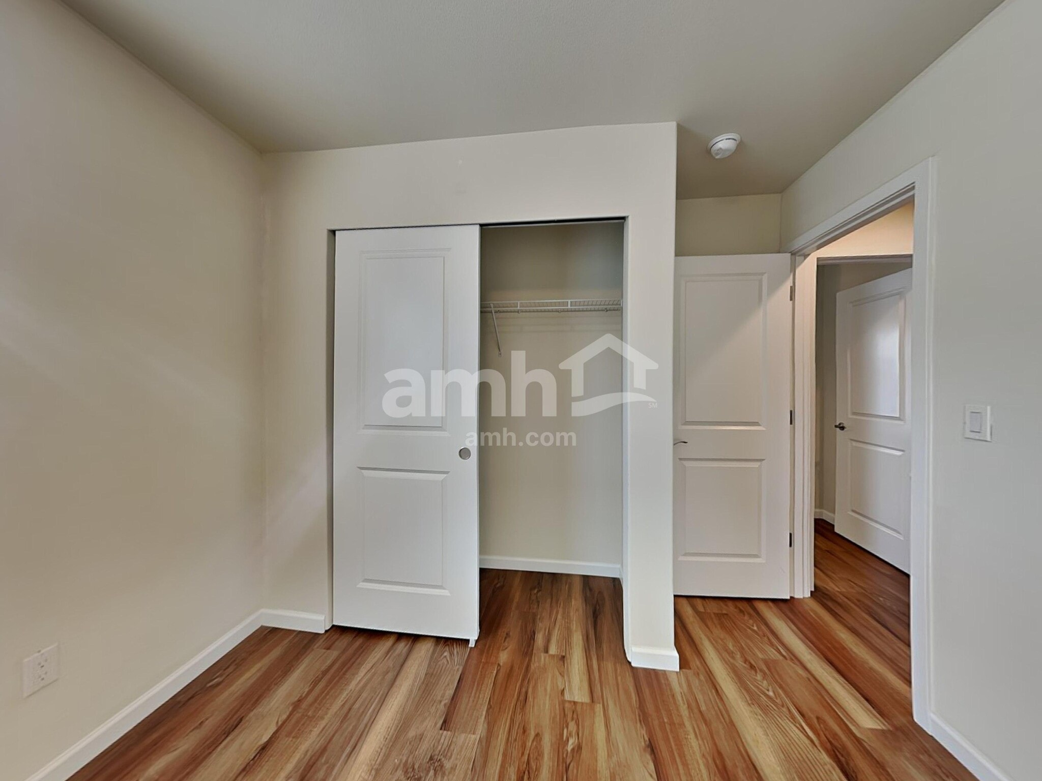 Building Photo - 9011 NE 165th Ave