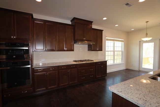Building Photo - 3013 Haley Cir