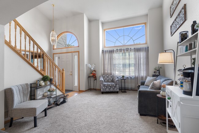 Building Photo - Beautiful 4 Bedroom House with Office