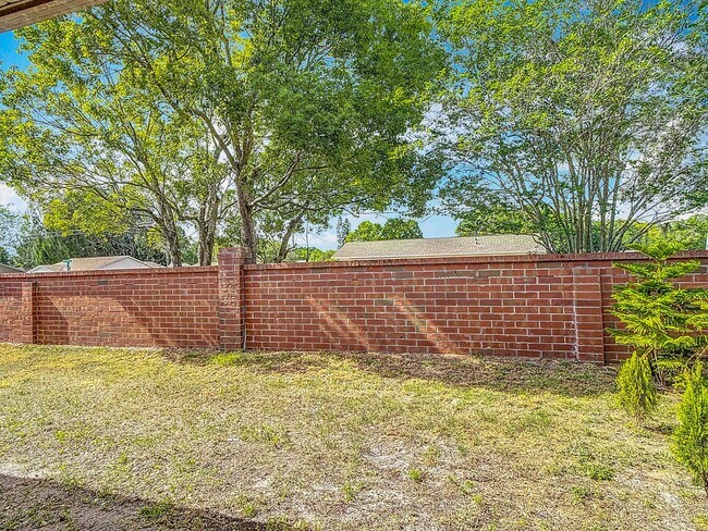 Building Photo - Townhouse For Lease in Saint Cloud