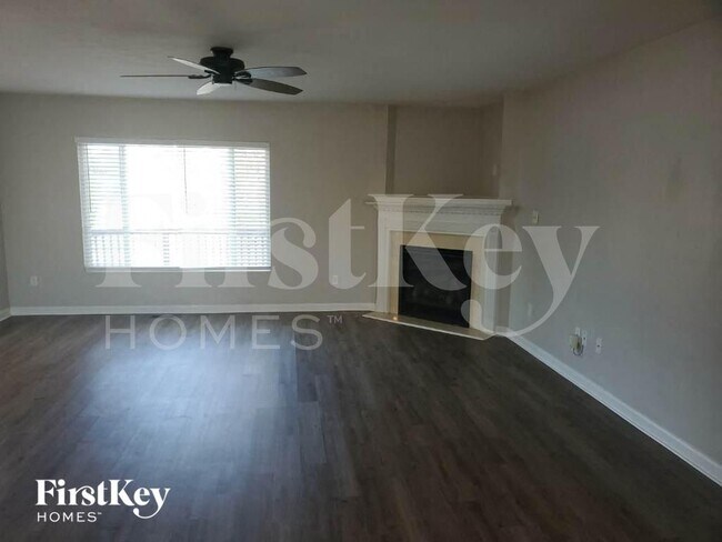 Building Photo - 5606 Beechtree Ln