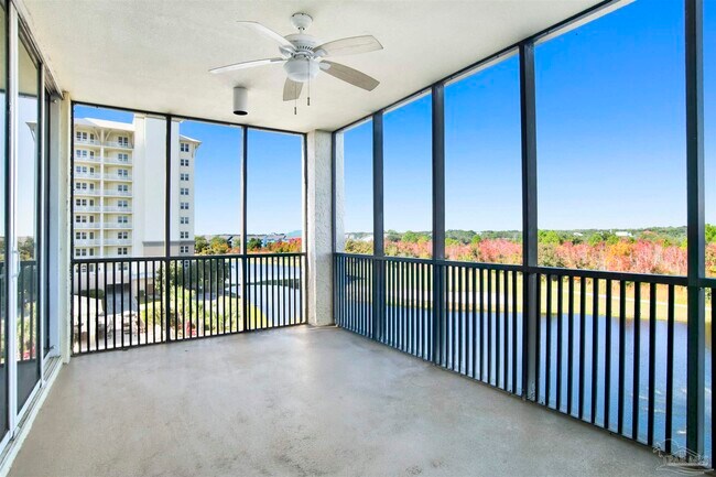 Building Photo - 612 Lost Key Dr