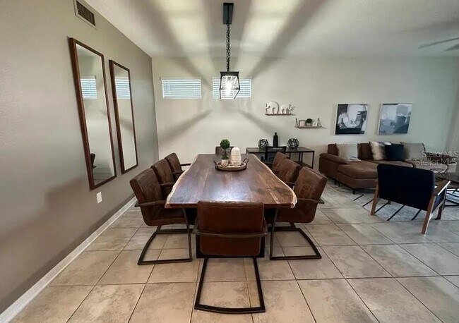 Building Photo - 3161 Paradox Cir