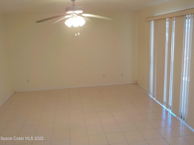 Building Photo - 3218 Vista Oaks Cir NE