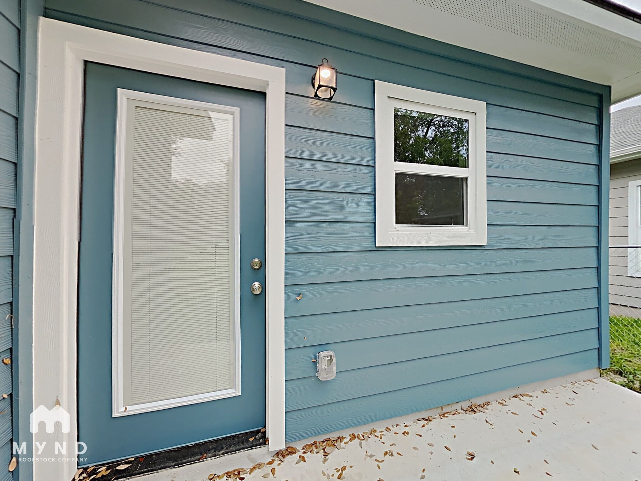 Building Photo - 423 Channing Ave