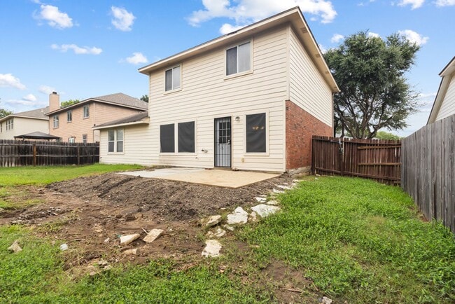 Building Photo - 210 Laceleaf Ln