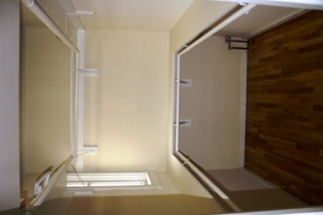 Building Photo - 3155 Broderick St