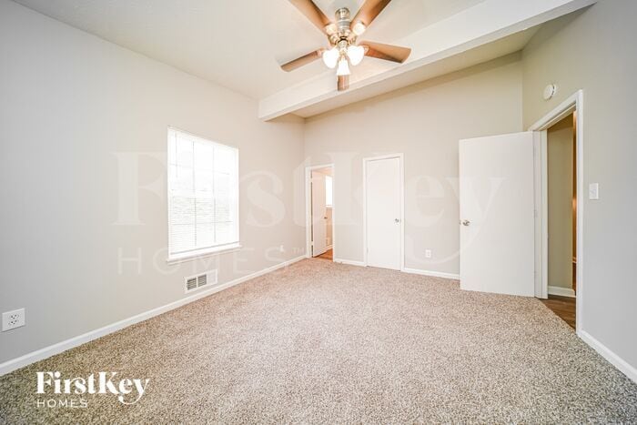Building Photo - 3782 N Camp Creek Pkwy SW