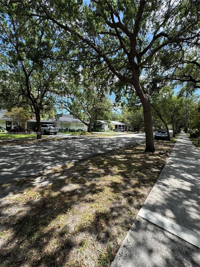 Building Photo - 11780 SW 81st Rd