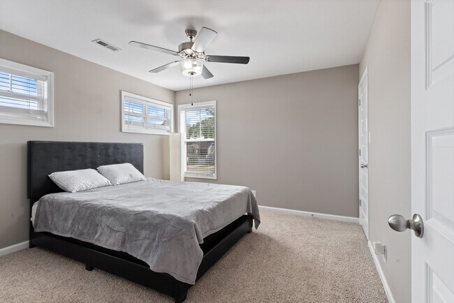 Building Photo - 200 Waterwheel Cir