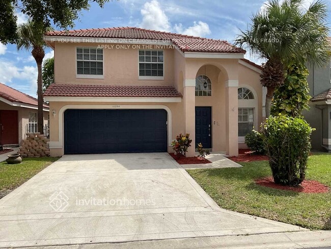 Building Photo - 10254 Serene Meadow Dr N