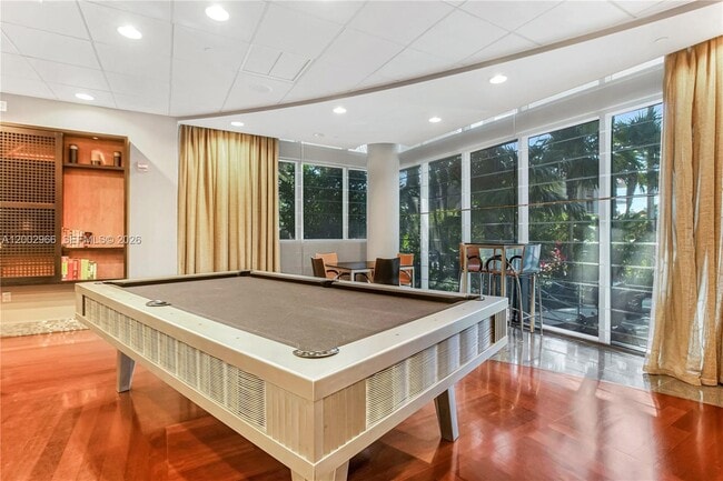 Building Photo - 9401 Collins Ave