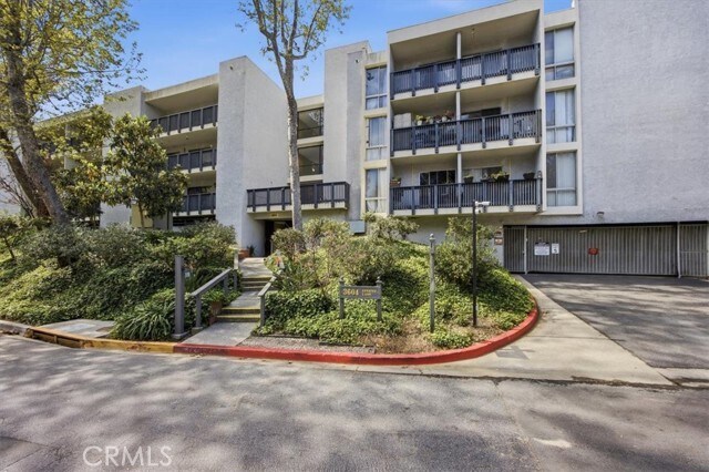 Building Photo - 3604 W Estates Ln