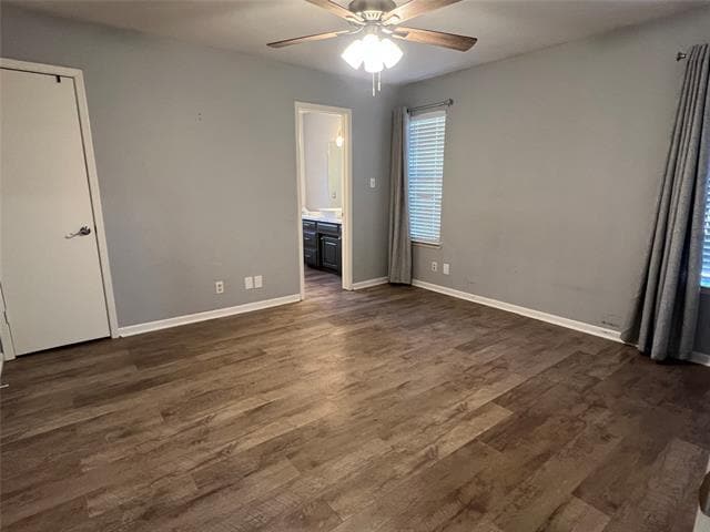 Building Photo - 3217 N Marseille Ln