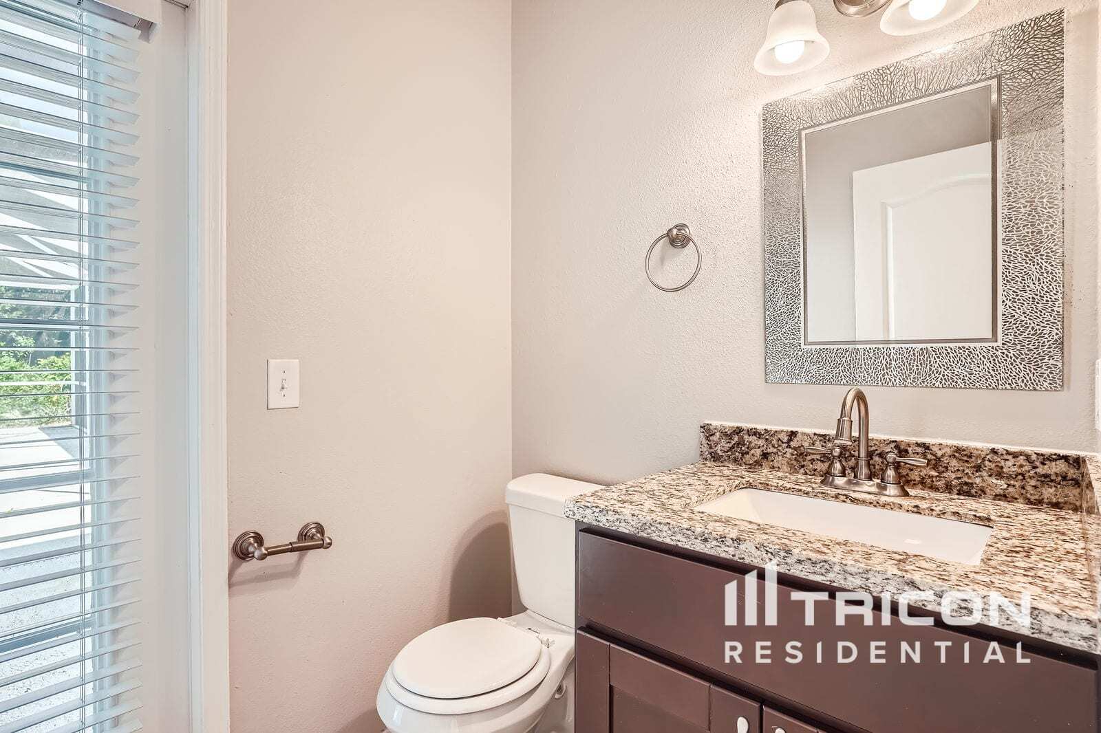Building Photo - 18207 Sweet Jasmine Dr