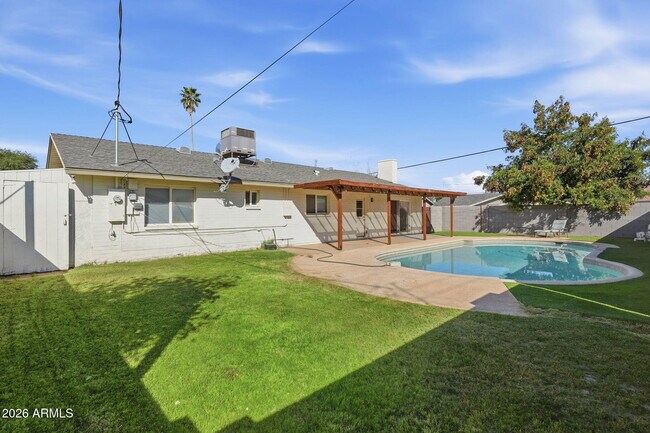 Building Photo - 2503 S Jentilly Ln