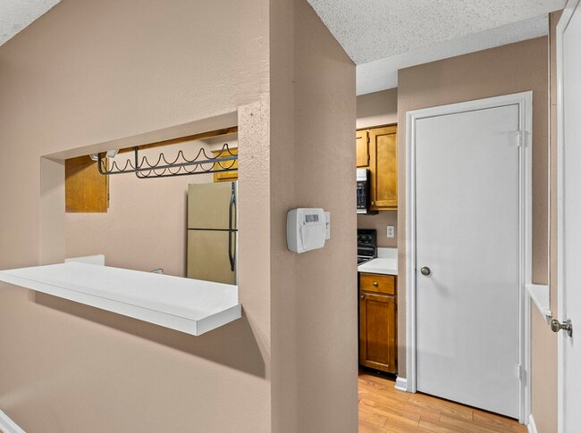 Building Photo - 2935 Nacogdoches-400.29