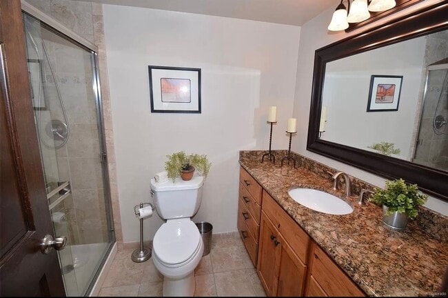 Building Photo - 3 Bedroom Townhome in Gleneagle