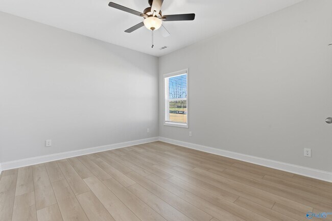 Building Photo - 108 Evergreen Ml Ln