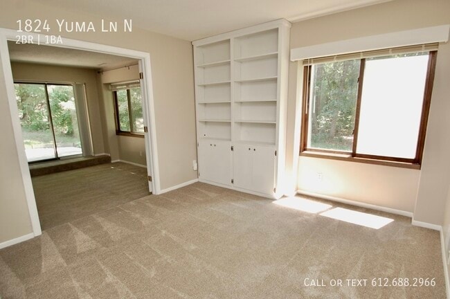 Building Photo - 1824 Yuma Ln N