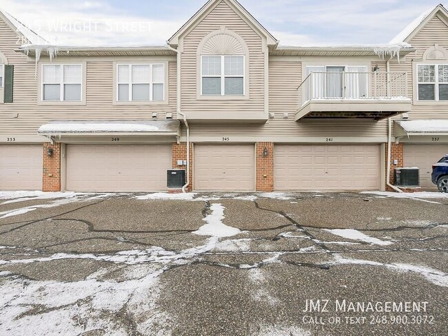 Building Photo - 245 Wright St