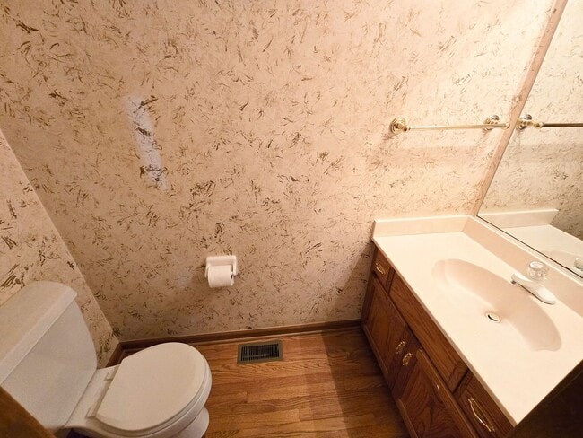 Building Photo - 2286 Brookside Ln