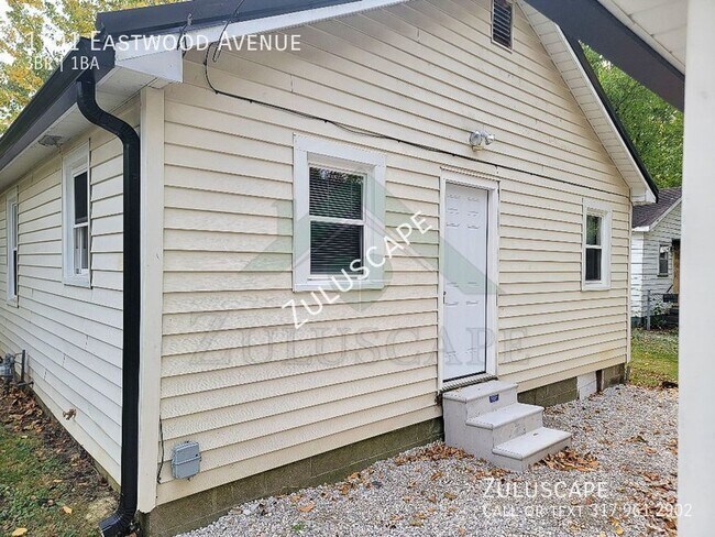 Building Photo - 1701 Eastwood Ave