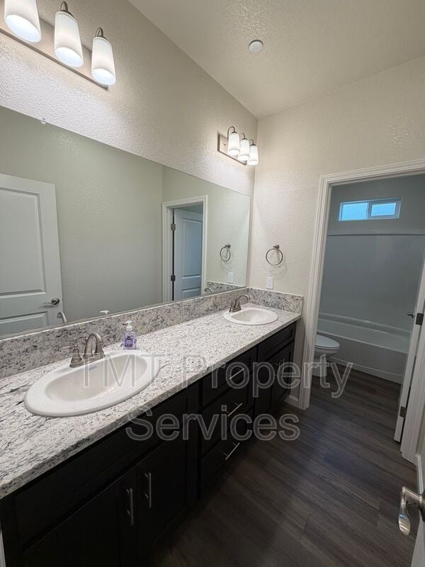 Building Photo - 9106 Turnbull Ct