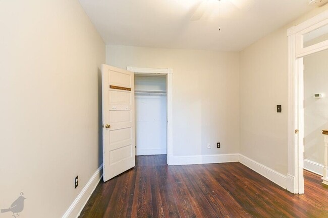 Building Photo - 337 14th St NE